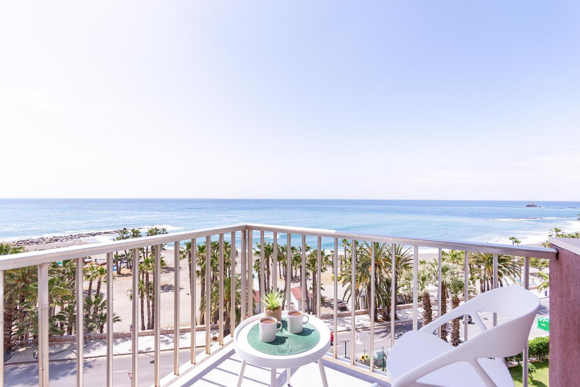Magnificas Vistas Al Mar Apartment Almunecar Bagian luar foto